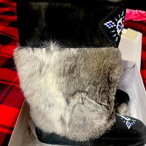 Minnetonka Tacoma Mukluk boot